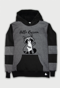Buzo hoodie negro y gris con mapache y texto Hello Raccoon en el pecho estampado al calor. 