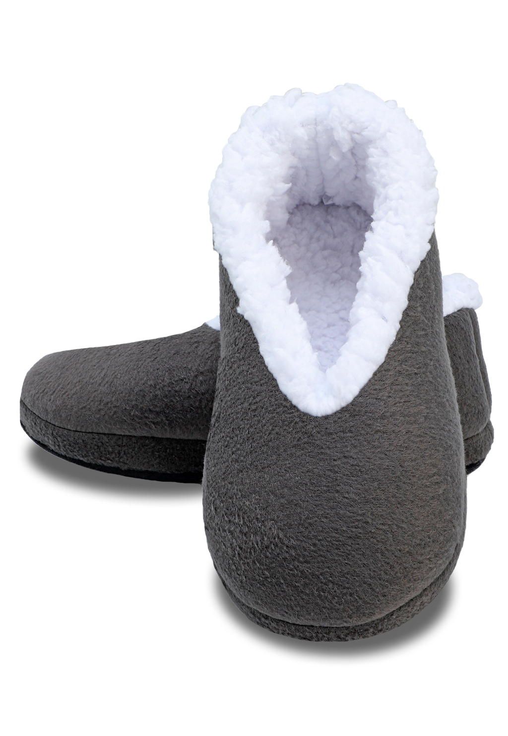 vista delantera de las pantuflas grises con peluche en su interior