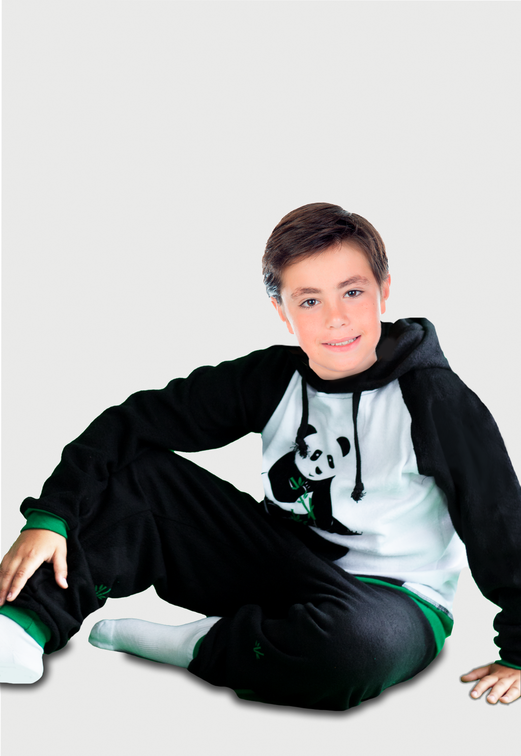 Pijama para Niños Negra | Oso Panda | En Fleece y Dulceabrigo