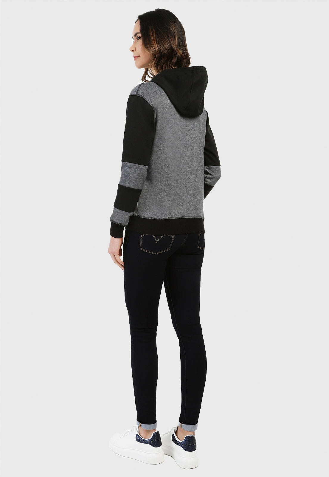 Buzo Hoodie para Mujer Gris y Negro en algodón perchado | Mapache