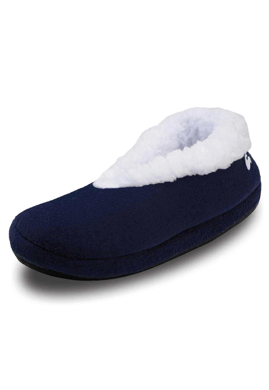 vista de lado de pantuflas azules y peluche en interior se ven  suaves 